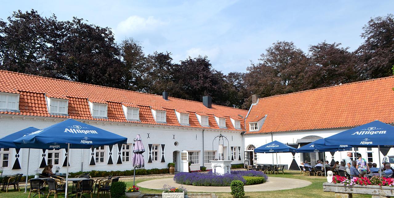 Kasteel Aldenghoor Acomodação com café da manhã Haelen Exterior foto